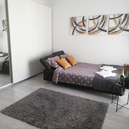 Marlen'S Apartment Bukurešť Exteriér fotografie